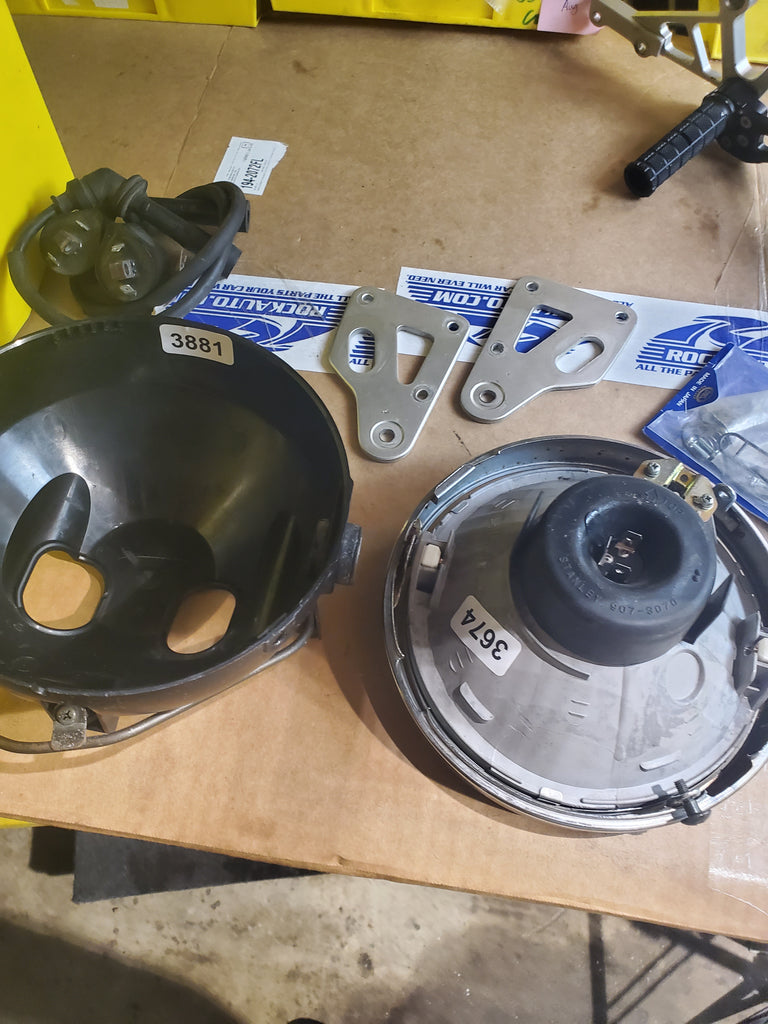 Headlight, bucket and triangles