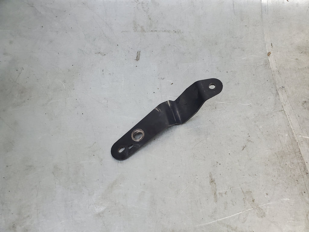 Exhaust hanger for "high mount" exhaust 1G sv650 99-02