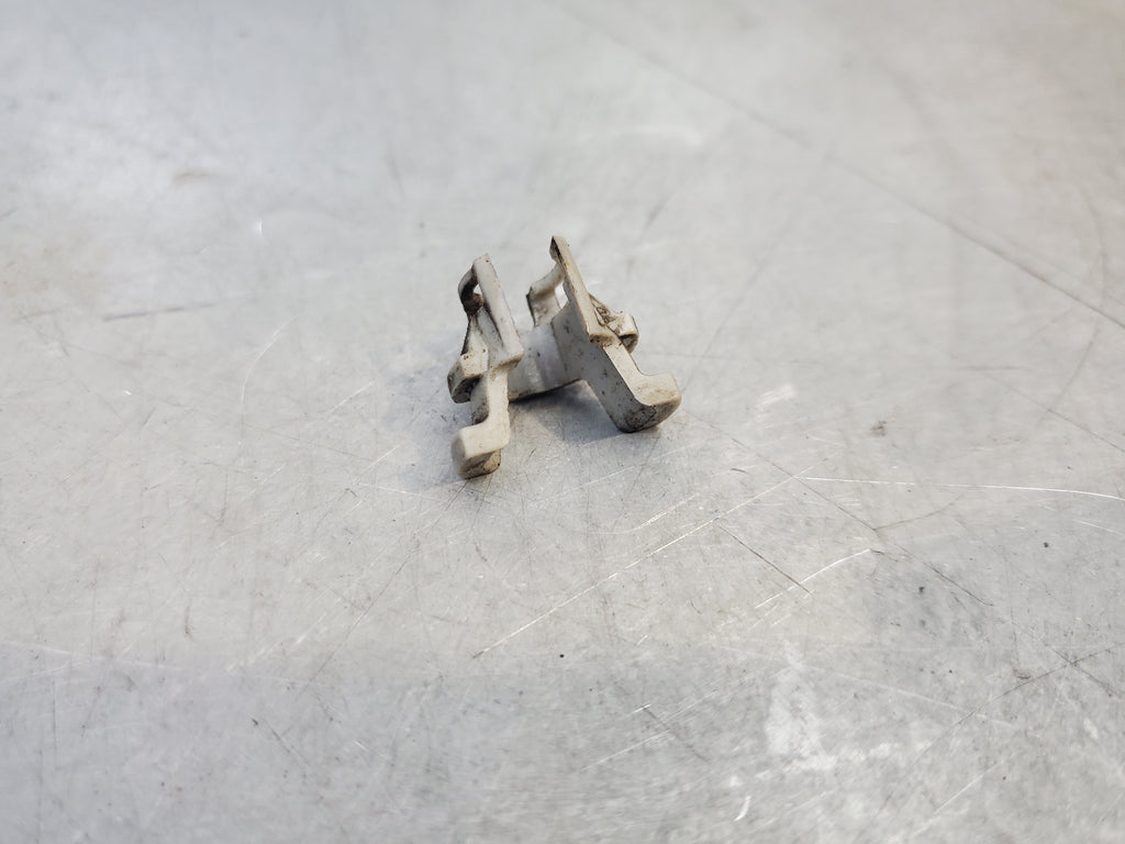 fuel line clip for 2g sv650/sv1000 99-09