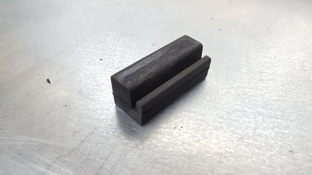 tank rubber cushion frame protector 2g sv650/sv1000 2003+