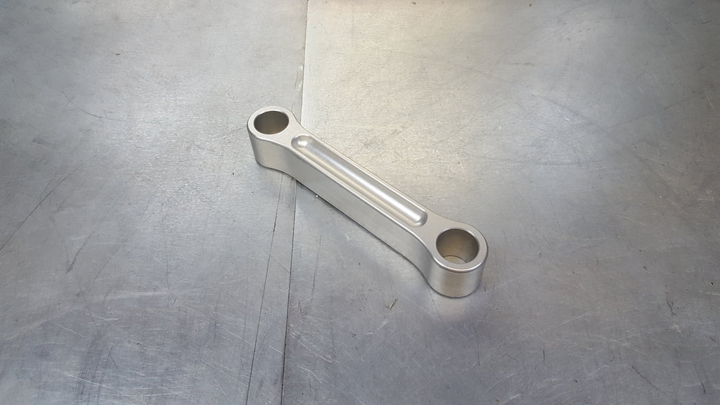 Fischer Dogbone Suspension Linkage