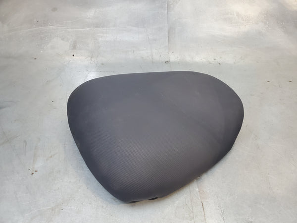 newly recovered passenger seat 1g sv650 99-02