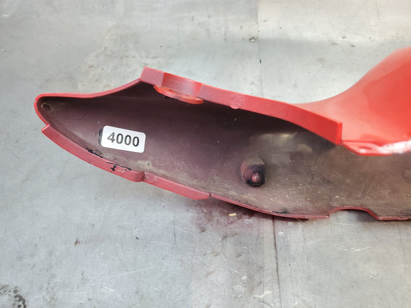 y7m red right tail fairing plastic 1g 99-02 sv650
