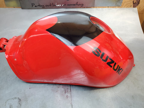 gas tank red and black spraypainted for 1g sv650 99-02