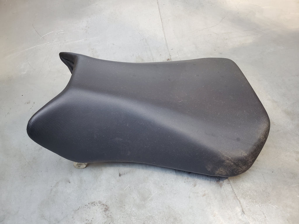 rider seat good condition 2003 ONLY sv650/sv1000S