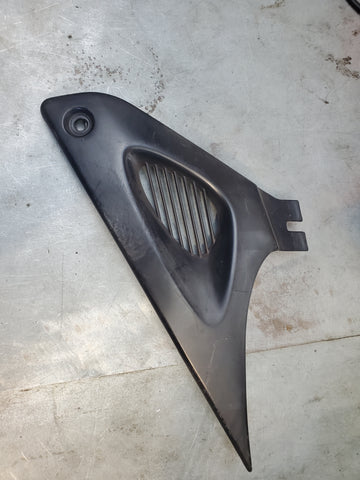 side triangle fairing cover LEFT 99-02 1g sv650