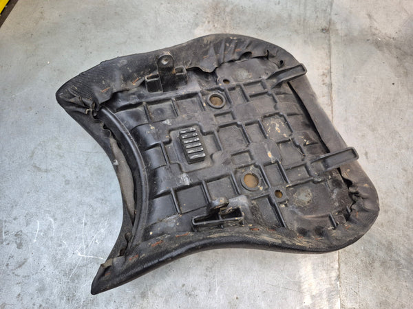 Rider seat 1g sv650 99-02