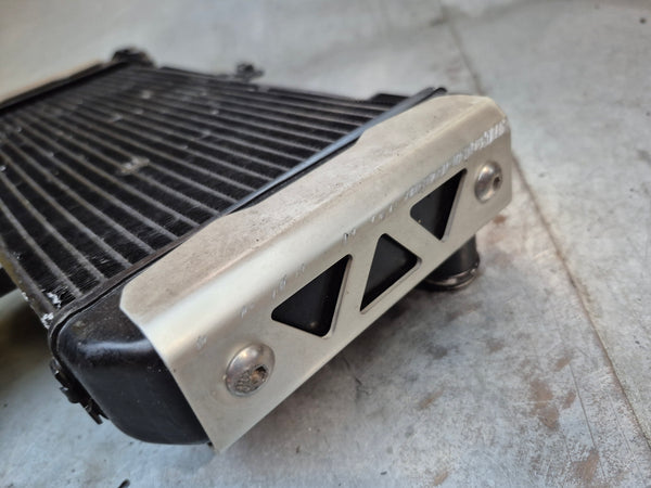 Radiator 2g sv650 04+