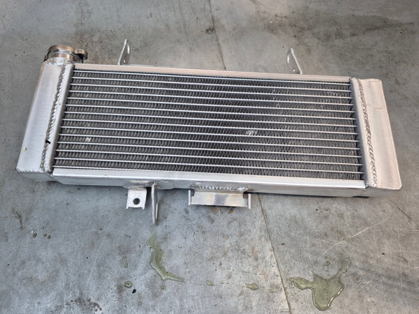 new Chinese Radiator 2g '03 sv650 only