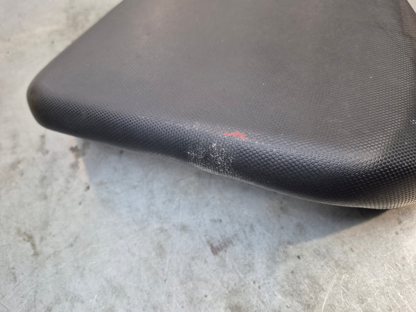 Rider seat good condition 2003 ONLY sv650/sv1000S