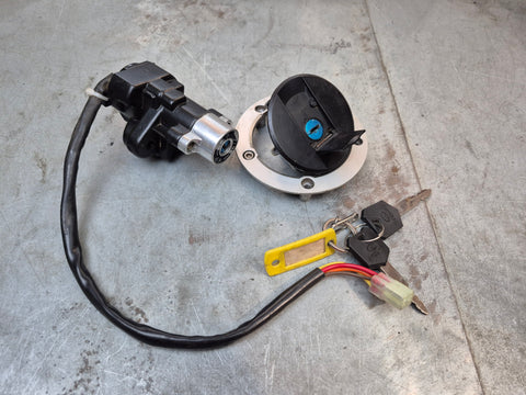 Chinese Gas Cap and ignition switch set w/key, no seat lock 2g/3g/sv1000 2003-2024