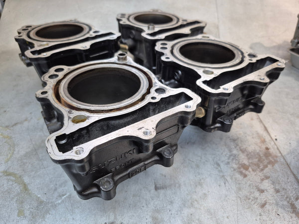Black Front  Cylinder 1g sv650 99-02