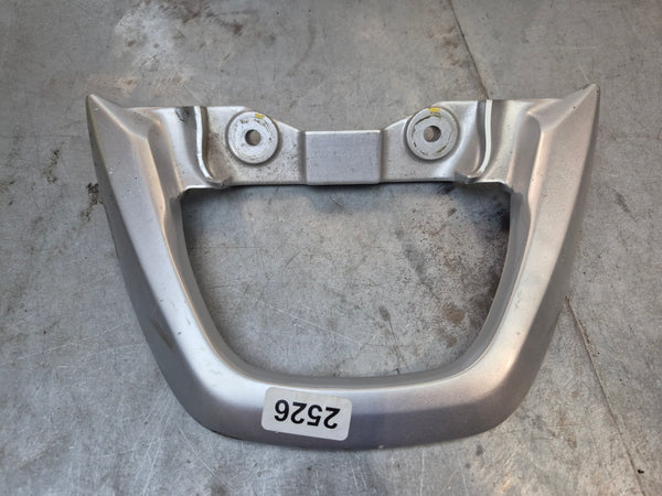Passenger Grab Handle YD8 2g sv650/sv1000 (Color YD8 Metallic Sonic Silver)