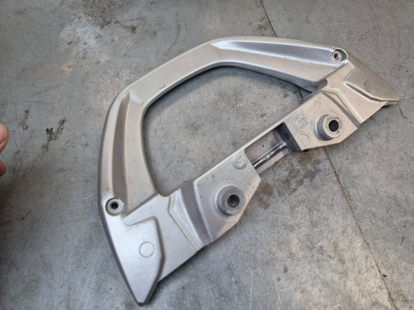 Passenger Grab Handle YD8 2g sv650/sv1000 (Color YD8 Metallic Sonic Silver)