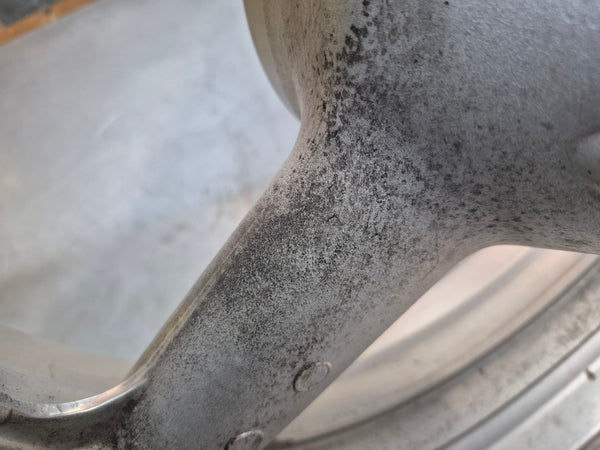 Rear Wheel 1g .005 runout sv650 99-02