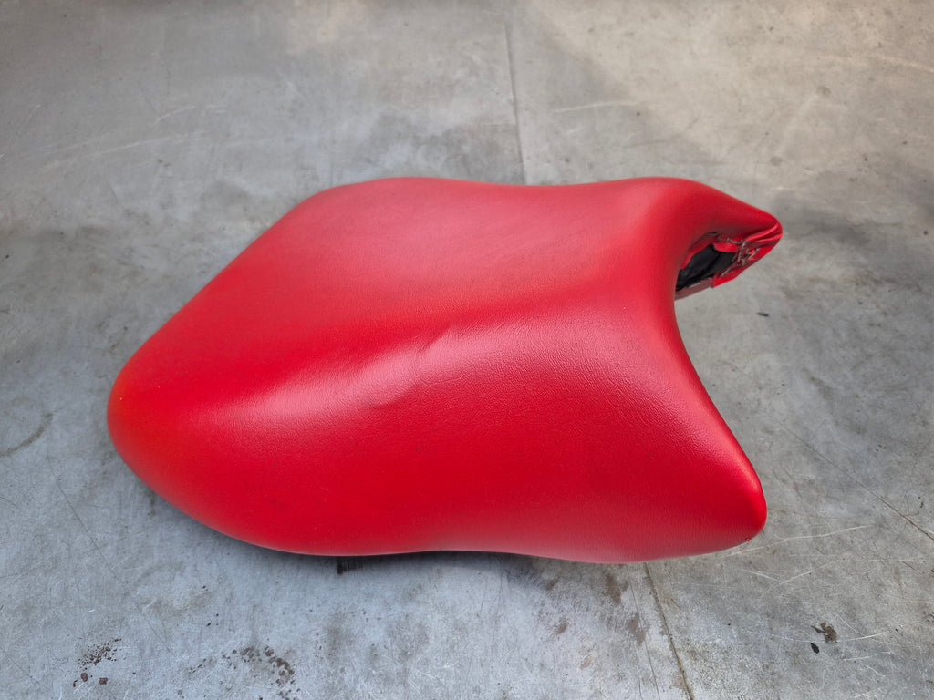 rewrapped Rider seat 1g sv650 99-02