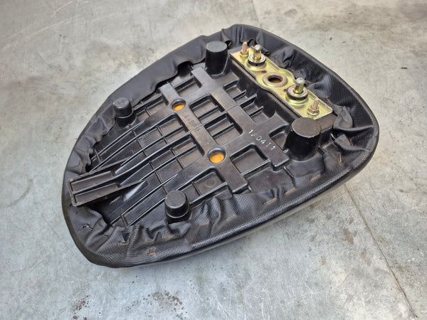 passenger seat 1g sv650 99-02
