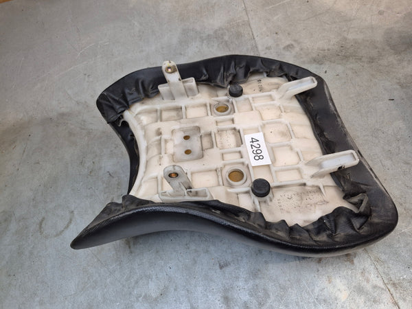 Rider seat 1g sv650 99-02