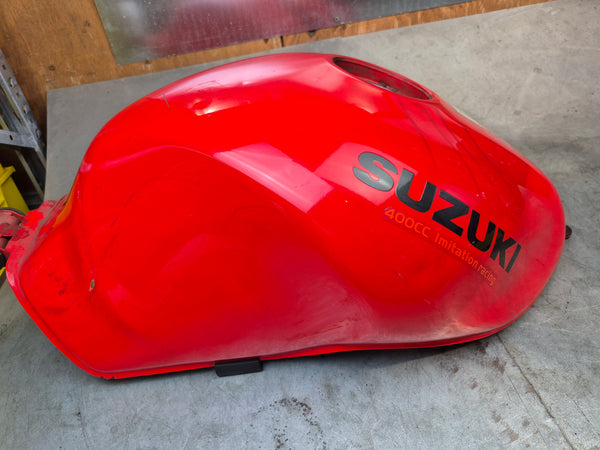 Gas Tank red y7m for 1g sv650 99-02