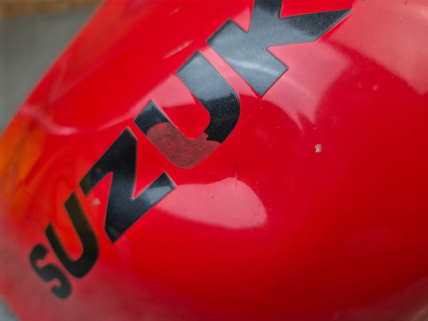 Gas Tank red y7m for 1g sv650 99-02