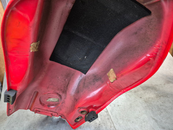 Gas Tank red y7m for 1g sv650 99-02