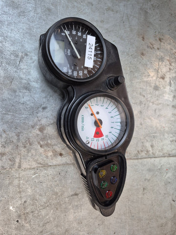 S gauge cluster 24,115 mile  1g sv650S 99-02