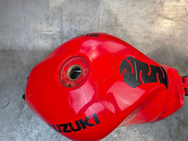 Gas Tank red y7m for 1g sv650 99-02