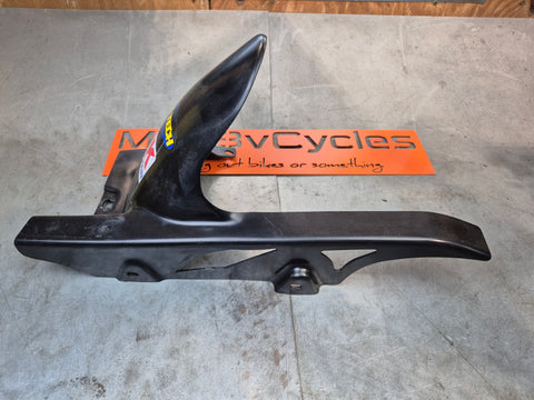 rear tire hugger 1g sv650 99-02