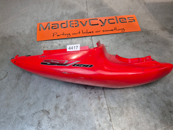 y7m red right tail fairing plastic 1g 99-02 sv650