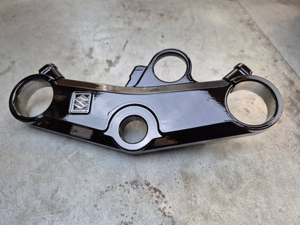 Refinished S top triple tree 2g sv650 03+