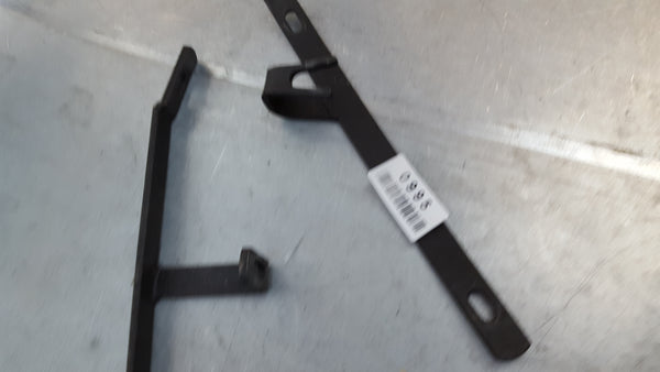 lower fairing mounting brackets 1g sv650 99-02