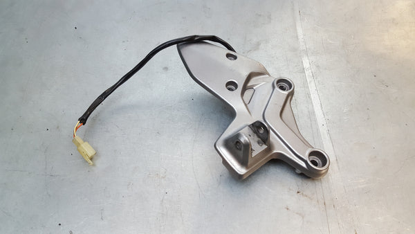 right rearset bracket for 3g sv650 16+