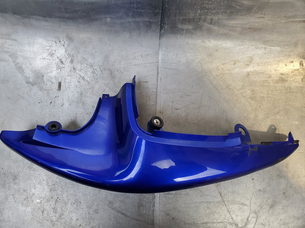 left tail fairing scratched yc2 blue 1g