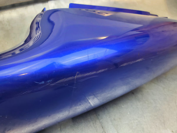 left tail fairing scratched yc2 blue 1g
