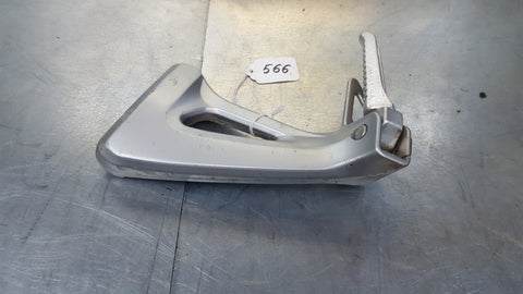 left passenger peg bracket 1g 99-02 sv650