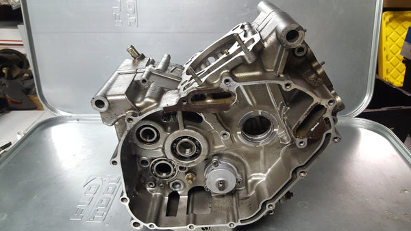 silver engine case halves motor bottom end for 1g sv650 99-02